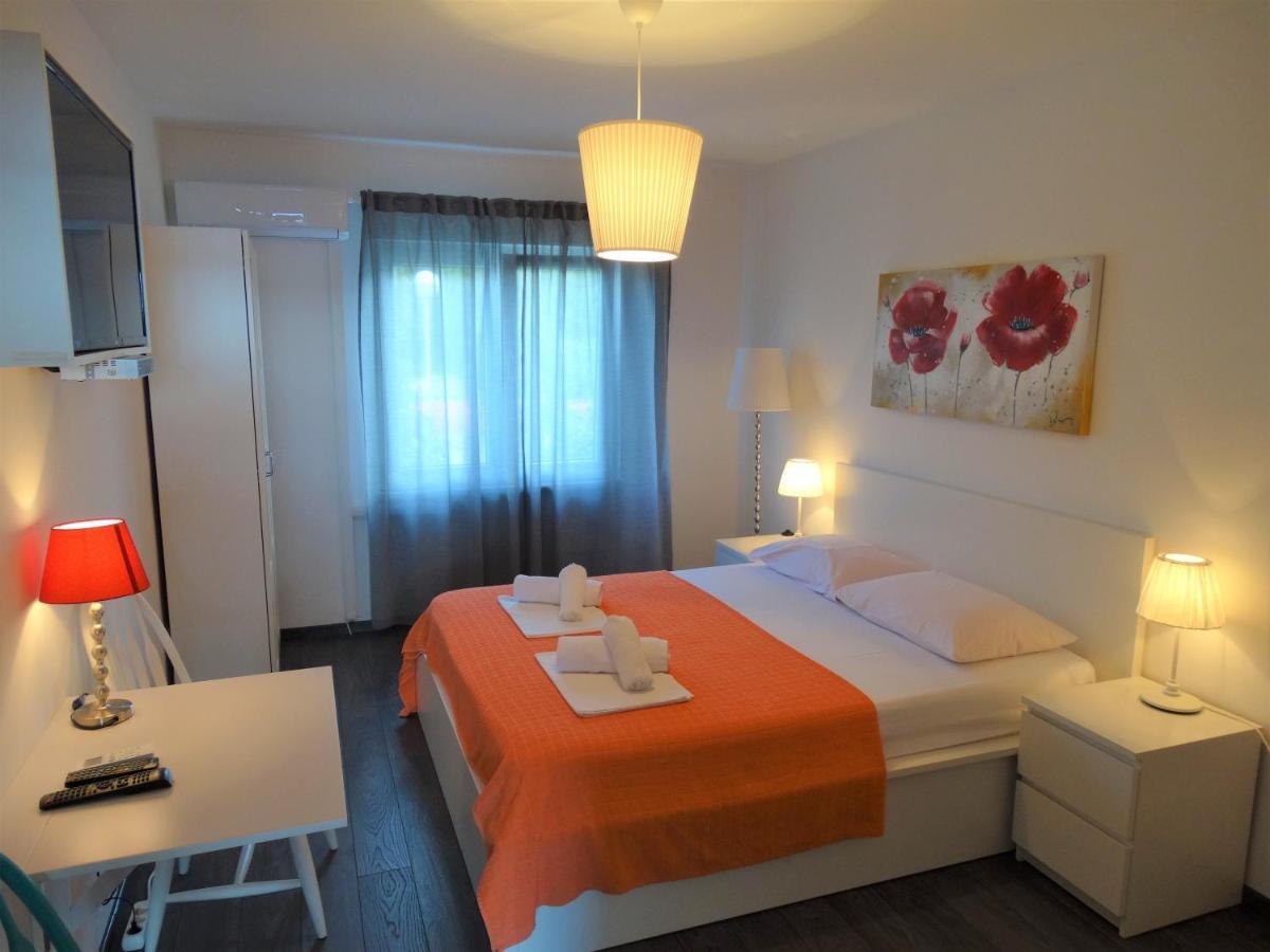 29937 - Ivana Apartment *